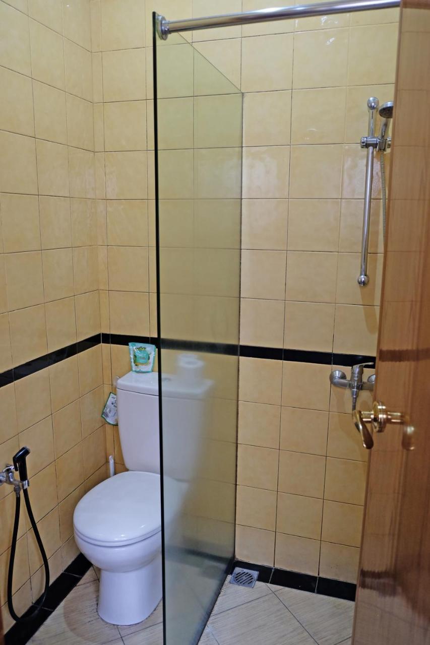 The Attic Bed & Breakfast Bandung Buitenkant foto